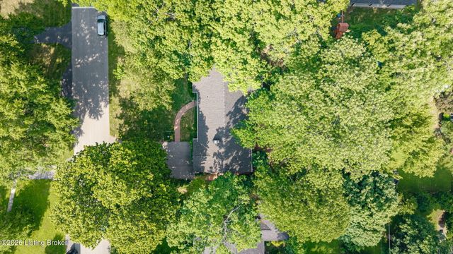 3906 Leland Rd, Louisville, KY 40207