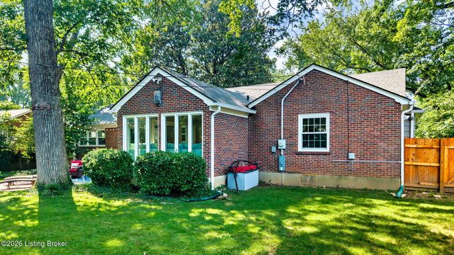 3906 Leland Rd, Louisville, KY 40207