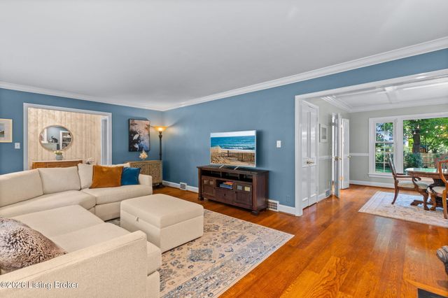 3906 Leland Rd, Louisville, KY 40207