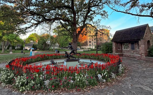 79 Western Avenue N 606, Saint Paul, MN 55102