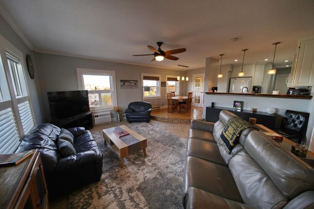 79 Western Avenue N 606, Saint Paul, MN 55102