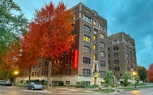 79 Western Avenue N 606, Saint Paul, MN 55102