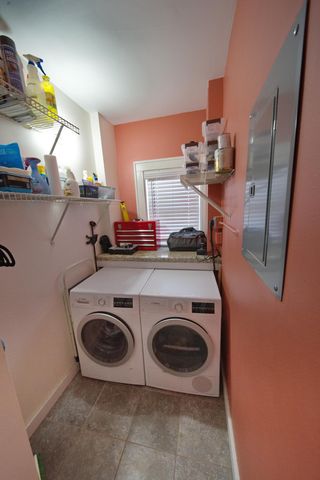 79 Western Avenue N 606, Saint Paul, MN 55102