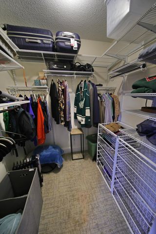 79 Western Avenue N 606, Saint Paul, MN 55102