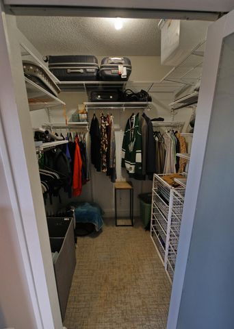 79 Western Avenue N 606, Saint Paul, MN 55102