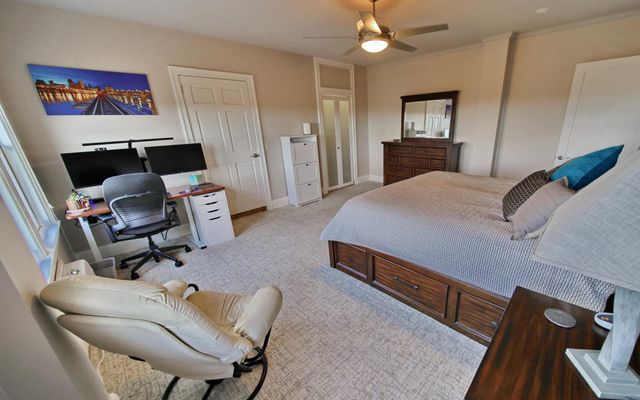 79 Western Avenue N 606, Saint Paul, MN 55102