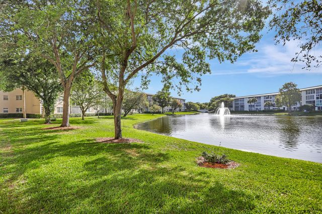1704 Andros Isle E-1, Coconut Creek, FL 33066