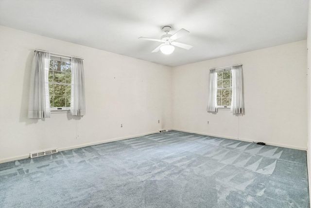 621 ENSMINGER DR, York, PA 17407
