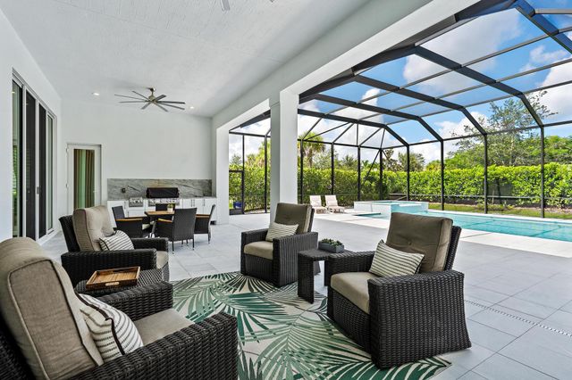 9364 Coral Isles Circle, Palm Beach Gardens, FL 33412