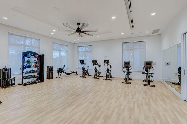 9364 Coral Isles Circle, Palm Beach Gardens, FL 33412