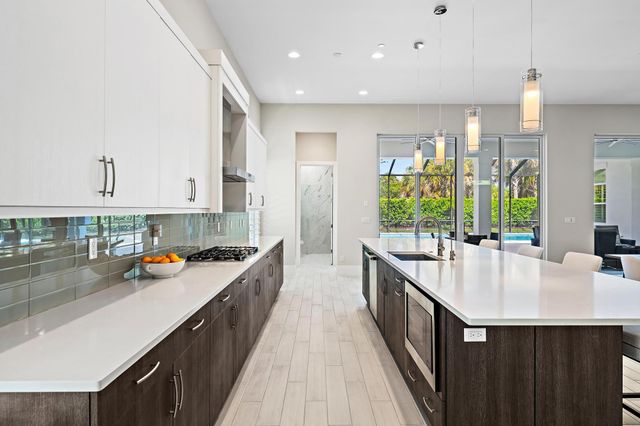 9364 Coral Isles Circle, Palm Beach Gardens, FL 33412
