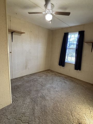 416 Marbury Rd, Tullahoma, TN 37388