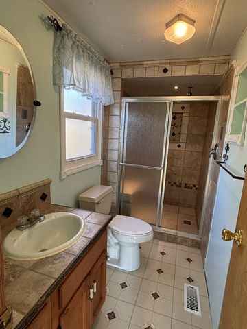 416 Marbury Rd, Tullahoma, TN 37388