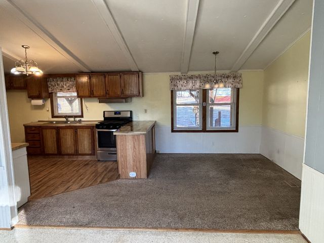 416 Marbury Rd, Tullahoma, TN 37388