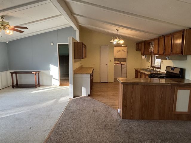 416 Marbury Rd, Tullahoma, TN 37388