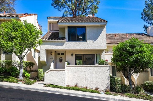 22010 Mirador, Mission Viejo, CA 92691