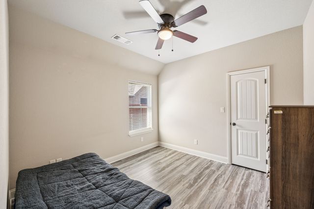3000 Elkton Drive, Granbury, TX 76049