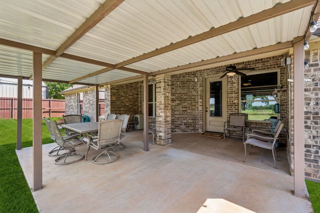 3000 Elkton Drive, Granbury, TX 76049