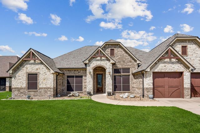 3000 Elkton Drive, Granbury, TX 76049