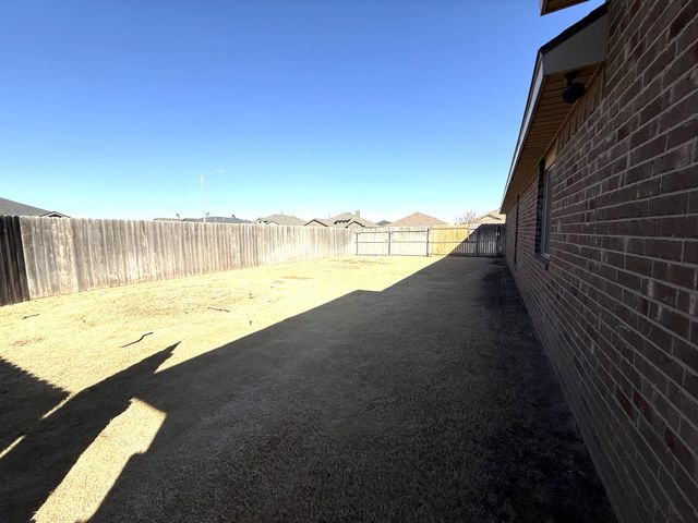 13606 Waco Avenue, Lubbock, TX 79423