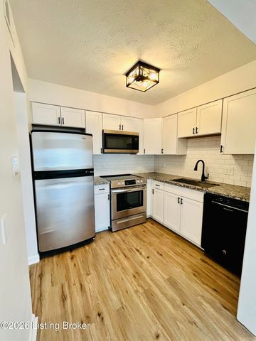 1935 Gardiner Ln APT F92, Louisville, KY 40205