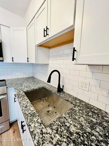 1935 Gardiner Ln APT F92, Louisville, KY 40205