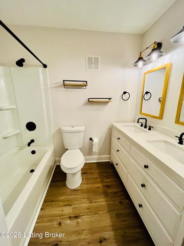 1935 Gardiner Ln APT F92, Louisville, KY 40205