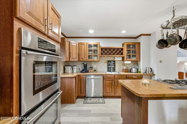 203 Thrush Court, Lanoka Harbor, NJ 08734