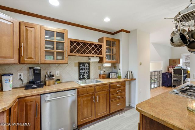 203 Thrush Court, Lanoka Harbor, NJ 08734