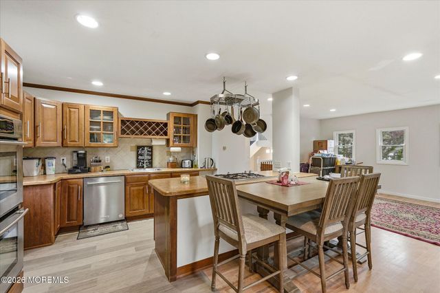 203 Thrush Court, Lanoka Harbor, NJ 08734