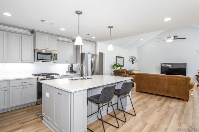 804 Edmund Lane, Pike Road, AL 36064