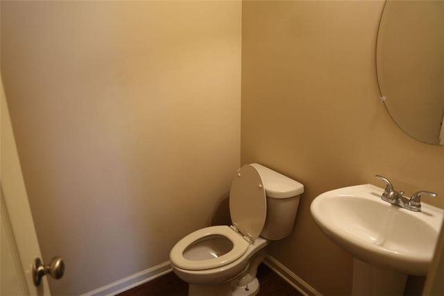 2654 Sardis Chase Ct 300, Buford, GA 30519