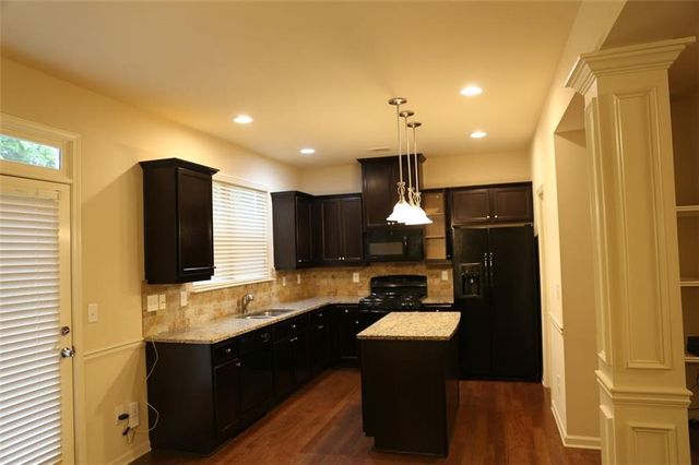 2654 Sardis Chase Ct 300, Buford, GA 30519