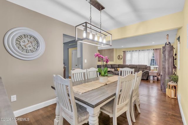 75 Bittern Lane, Bayville, NJ 08721