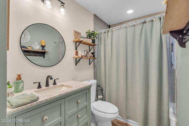 75 Bittern Lane, Bayville, NJ 08721