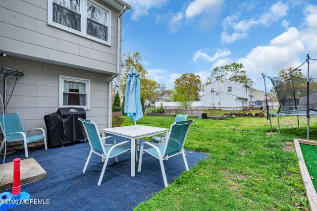 75 Bittern Lane, Bayville, NJ 08721