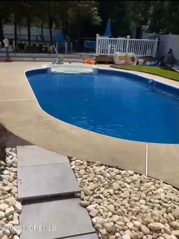 75 Bittern Lane, Bayville, NJ 08721