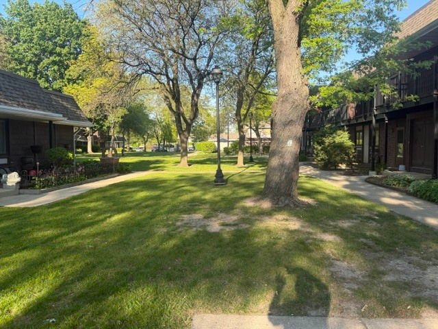 1145 Court G, Hanover Park, IL 60133