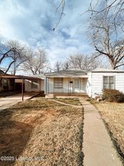 2406 32nd Street, Lubbock, TX 79411