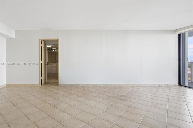 3731 N Country Club Dr 1421, Aventura, FL 33180