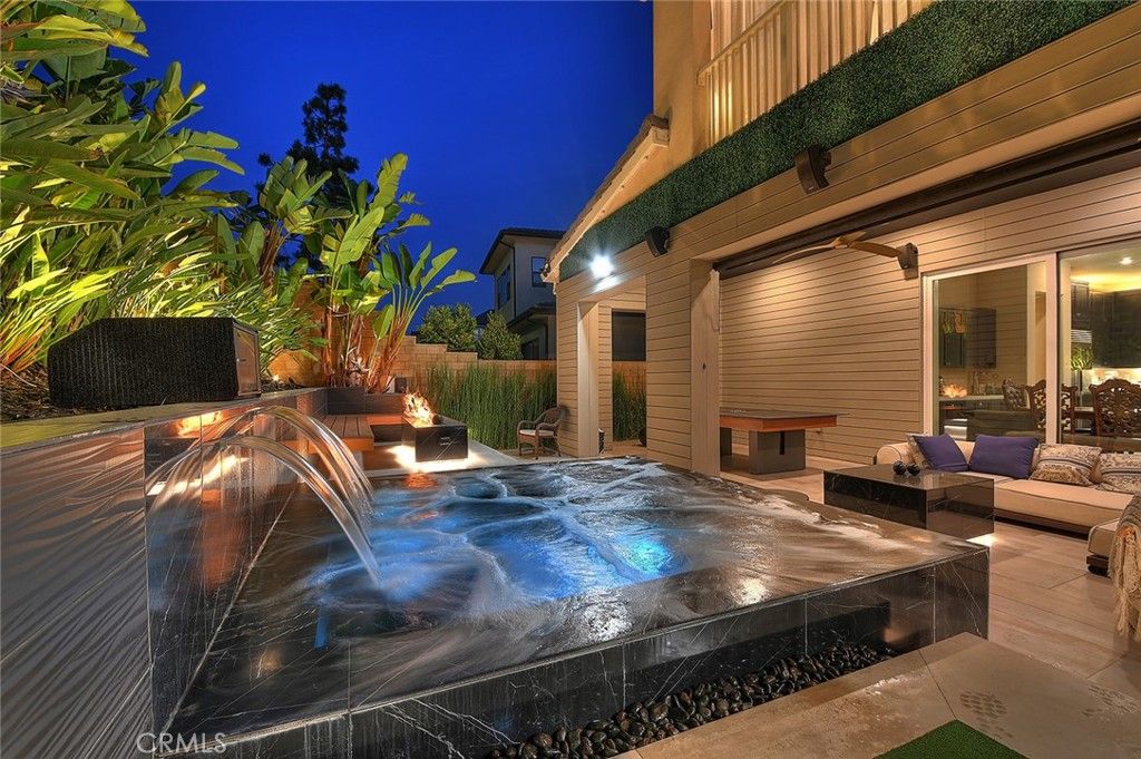 Image 10 of property listing at 102 Balance, Irvine, CA 92618