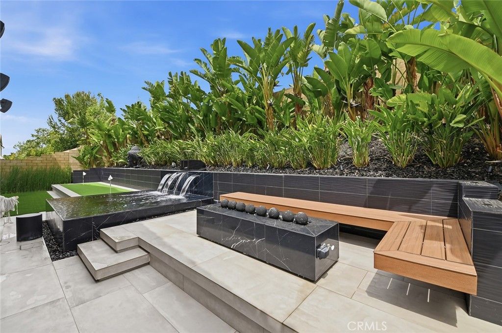 Image 8 of property listing at 102 Balance, Irvine, CA 92618