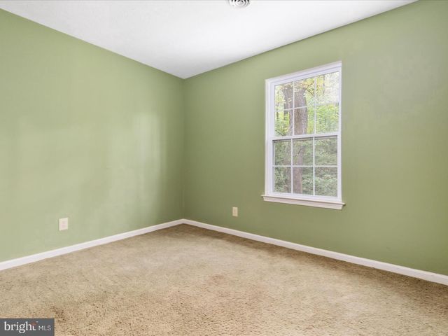 175 SCARLET TANAGER LN, Front Royal, VA 22630