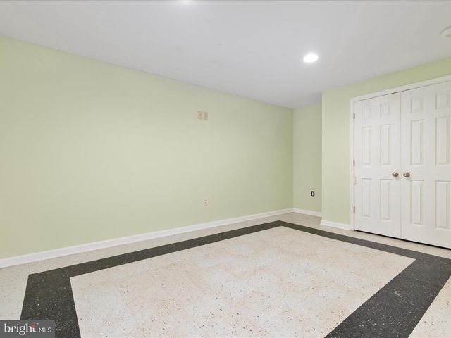 175 SCARLET TANAGER LN, Front Royal, VA 22630