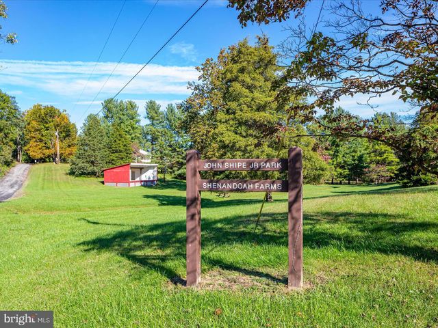 175 SCARLET TANAGER LN, Front Royal, VA 22630