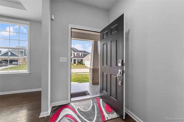 49477 Hummel Drive, Macomb, MI 48044