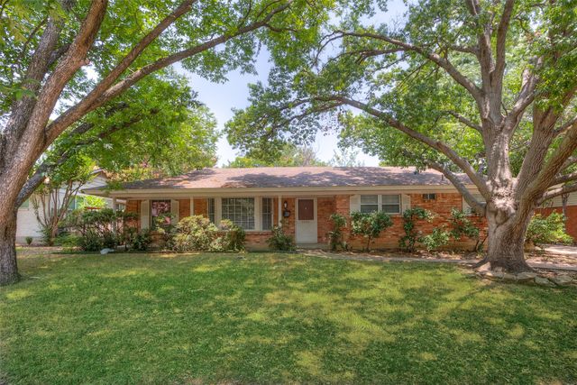 6948 Valhalla Road, Fort Worth, TX 76116