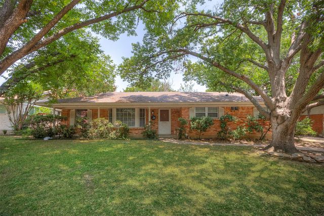 6948 Valhalla Road, Fort Worth, TX 76116