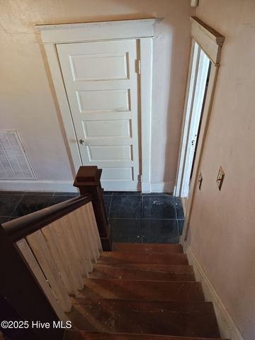 108 Church Street W, Ahoskie, NC 27910