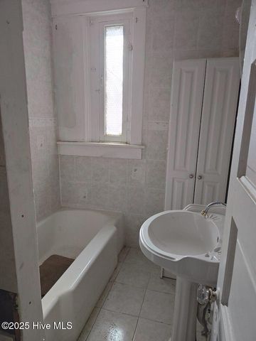 108 Church Street W, Ahoskie, NC 27910